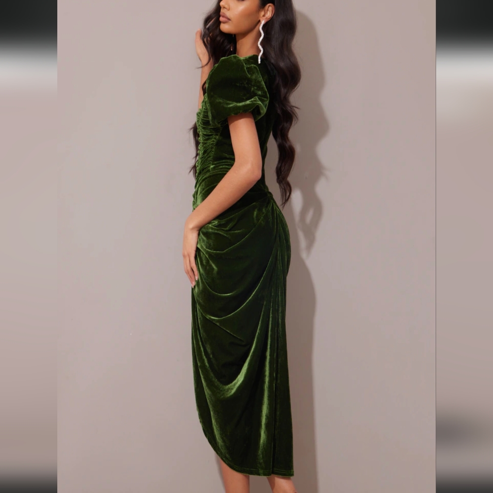 PLT Olive Deep Green Ruched Bodice Puff Sleeve Velvet Midi Dress US 4 💚💚💚 - Picture 2 of 5